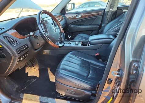 2013 Hyundai Equus Signature z USA, uszkodzony, nr VIN KMHGH4JH2DU063159